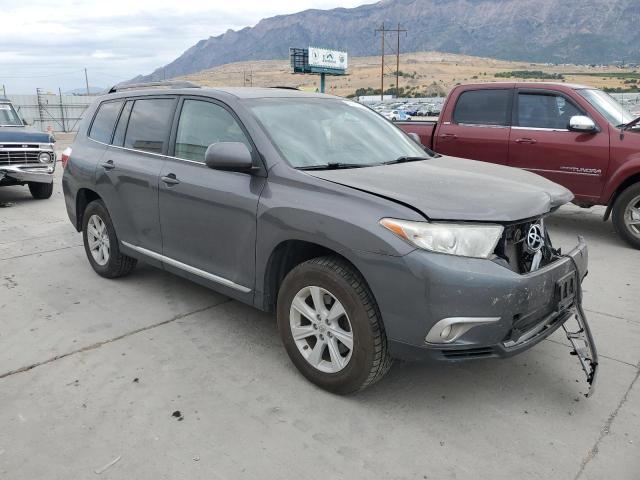 Photo 4 from auction – 2013 TOYOTA HIGHLANDER with VIN 5TDBK3EH2DS211352