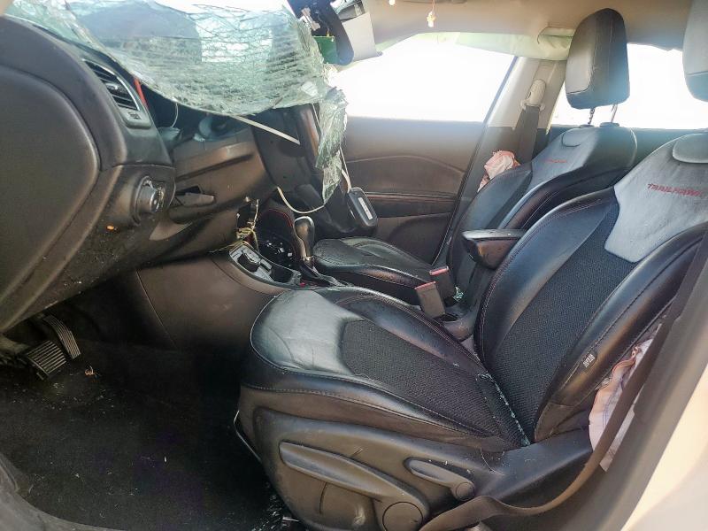 Photo 7 from auction – 2020 JEEP COMPASS TR with VIN 3C4NJDDB0LT118644