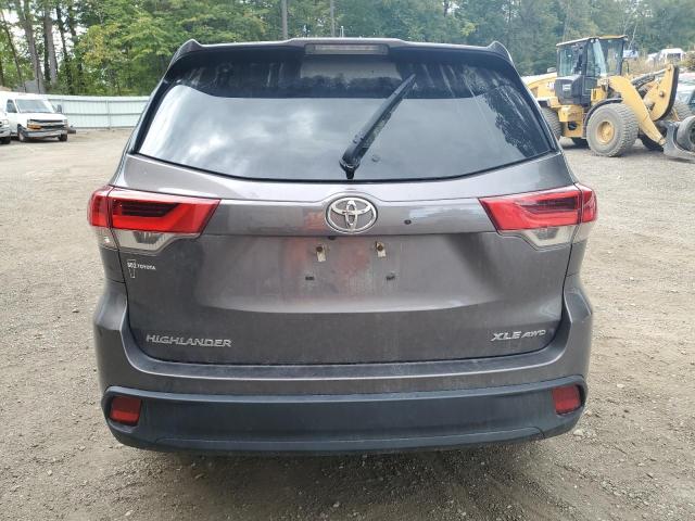 Photo 6 from auction – 2019 TOYOTA HIGHLANDER with VIN 5TDJZRFH4KS629658