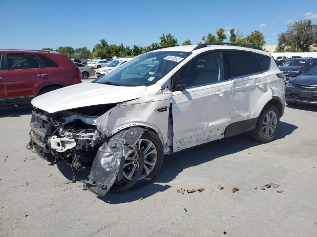 FORD ESCAPE SE 2017 with VIN 1FMCU0GDXHUB28417 - Photo from auction