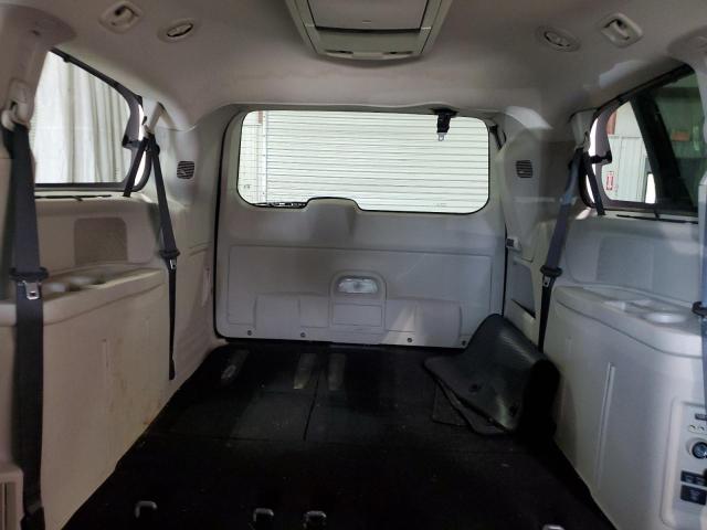 Photo 10 from auction – 2014 CHRYSLER TOWN & COU with VIN 2C4RC1CG8ER368534