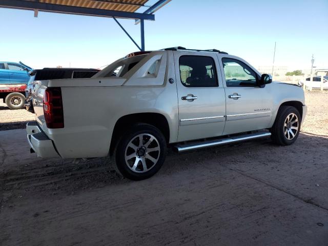 Photo 3 from auction – 2013 CHEVROLET AVALANCHE with VIN 3GNTKGE76DG118410