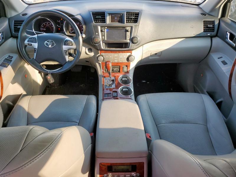 Фото 8 с аукциона – 2013 TOYOTA HIGHLANDER с VIN 5TDYK3EH2DS134265