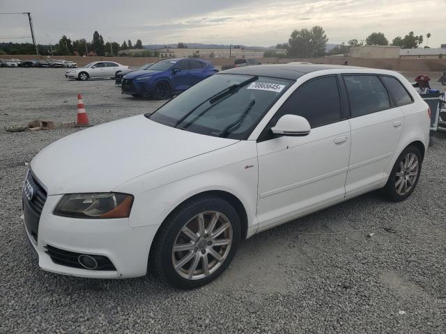 AUDI A3 PREMIUM 2010 مع رقم تعريف المركبة WAUKEAFM7AA038635 - صورة من المزاد