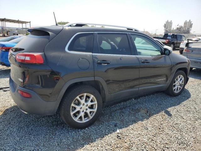 Photo 3 from auction – 2017 JEEP CHEROKEE L with VIN 1C4PJLCSXHW643913