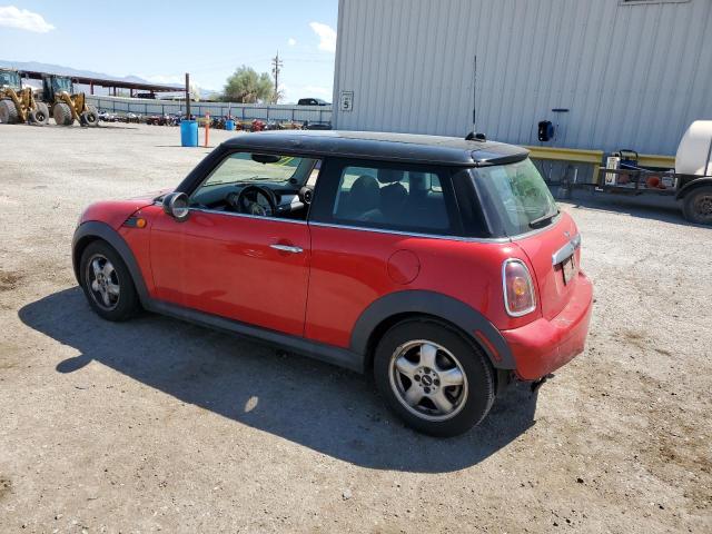Photo 2 from auction – 2010 MINI COOPER with VIN WMWMF3C55ATZ66060