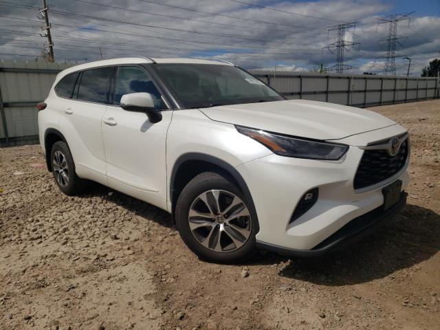Photo 4 from auction – 2021 TOYOTA HIGHLANDER with VIN 5TDGZRBH8MS060414