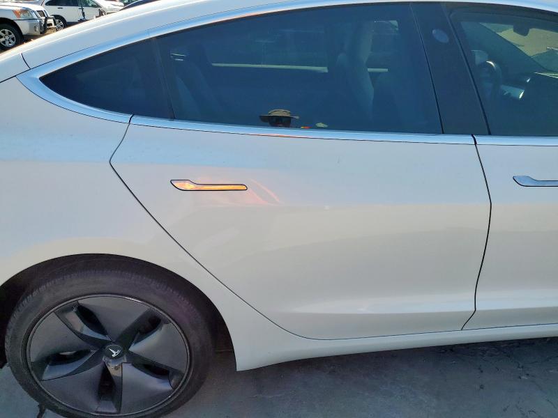 Photo 10 from auction – 2019 TESLA MODEL 3 with VIN 5YJ3E1EB9KF195065