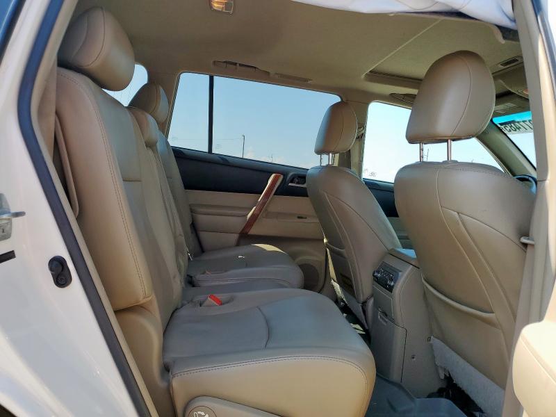 Photo 11 from auction – 2012 TOYOTA HIGHLANDER with VIN 5TDZK3EHXCS084637