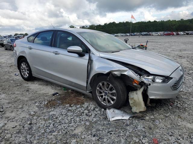 Photo 4 from auction – 2017 FORD FUSION S with VIN 3FA6P0G76HR186556