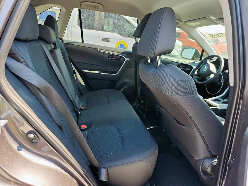 Photo 10 from auction – 2025 TOYOTA RAV4 LE with VIN 2T3H1RFV2SC334487