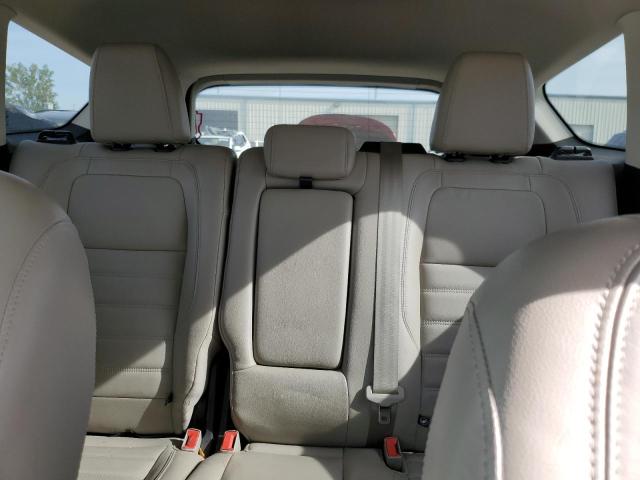 Photo 10 from auction – 2017 FORD ESCAPE TIT with VIN 1FMCU9J90HUE03446