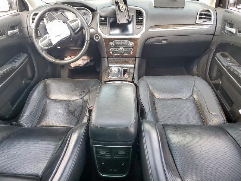 Photo 8 from auction – 2019 CHRYSLER 300 LIMITE with VIN 2C3CCAEG4KH589833