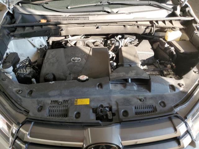 Photo 12 from auction – 2019 TOYOTA HIGHLANDER with VIN 5TDDZRFH2KS960252