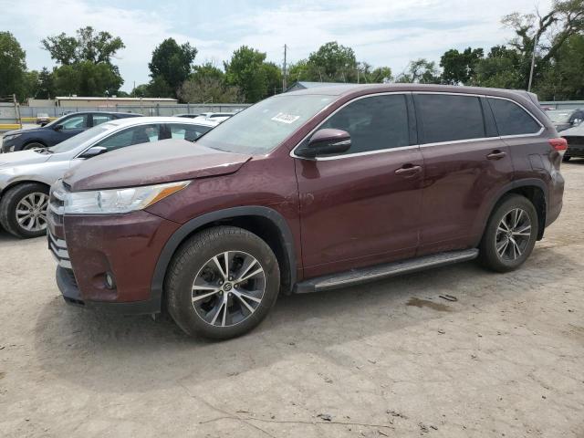 TOYOTA HIGHLANDER LE 2017 with VIN 5TDZZRFH2HS205097 - Photo from auction