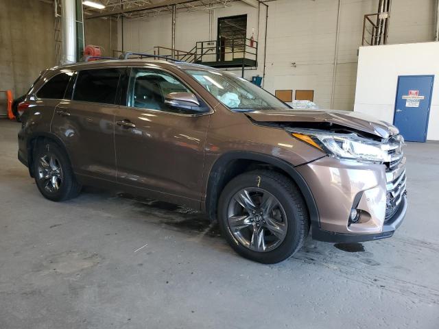 Photo 4 from auction – 2018 TOYOTA HIGHLANDER with VIN 5TDDZRFH6JS879995
