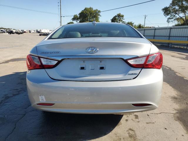 Photo 6 from auction – 2011 HYUNDAI SONATA SE with VIN 5NPEC4ACXBH001692