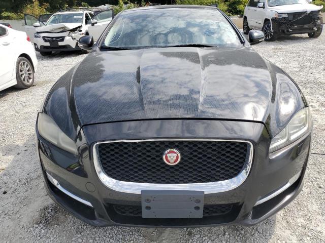 Photo 5 from auction – 2016 JAGUAR XJ with VIN SAJWJ1CD0G8W00963
