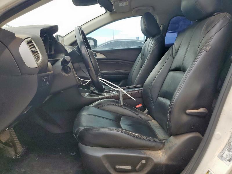 Photo 7 from auction – 2017 MAZDA 3 TOURING with VIN 3MZBN1V70HM116262