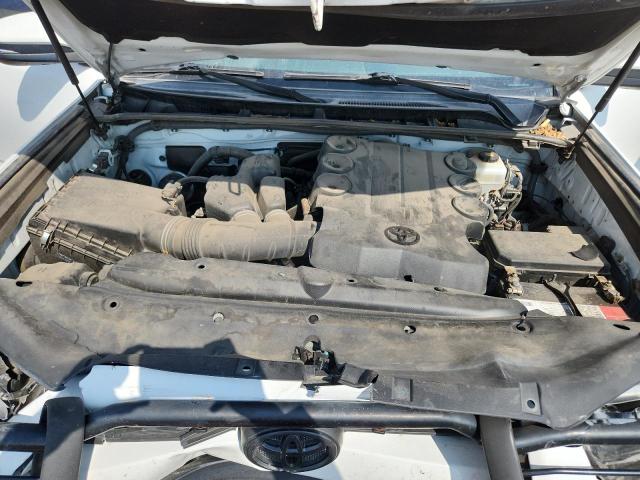Photo 12 from auction – 2018 TOYOTA 4RUNNER SR with VIN JTEBU5JR9J5501458