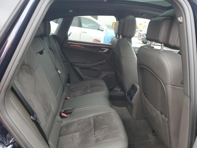 Photo 11 from auction – 2019 PORSCHE MACAN with VIN WP1AA2A54KLB03543