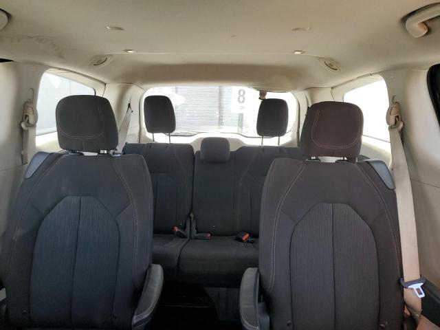 Photo 10 from auction – 2017 CHRYSLER PACIFICA T with VIN 2C4RC1DG0HR658964