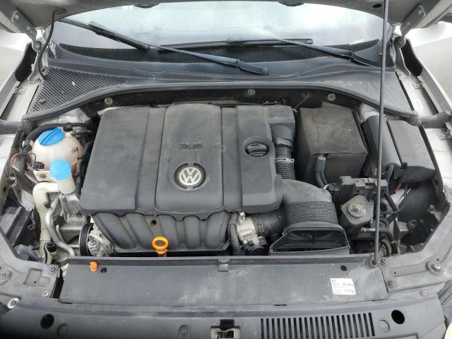 Photo 11 from auction – 2012 VOLKSWAGEN PASSAT S with VIN 1VWAP7A34CC079139