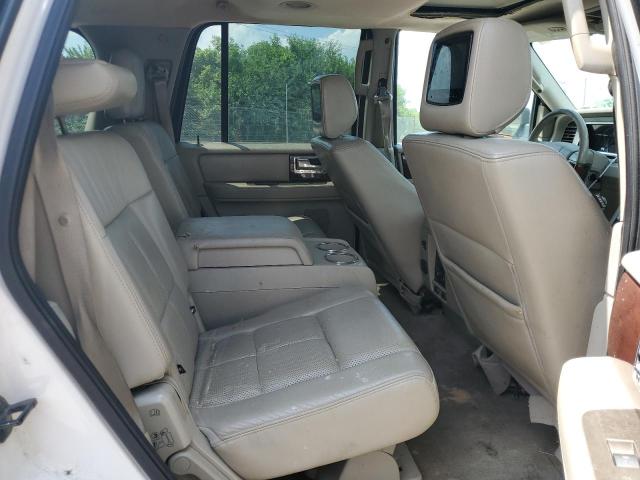 Фото 10 с аукциона – 2011 LINCOLN NAVIGATOR с VIN 5LMJJ2J55BEJ01668
