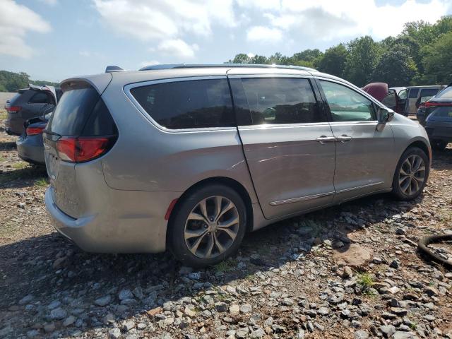 Photo 3 from auction – 2017 CHRYSLER PACIFICA L with VIN 2C4RC1GG8HR560423
