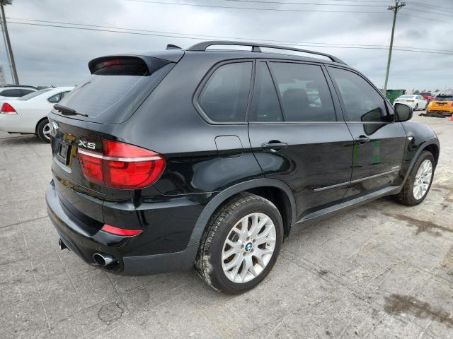 Photo 3 from auction – 2011 BMW X5 XDRIVE35D with VIN 5UXZW0C56BL655292