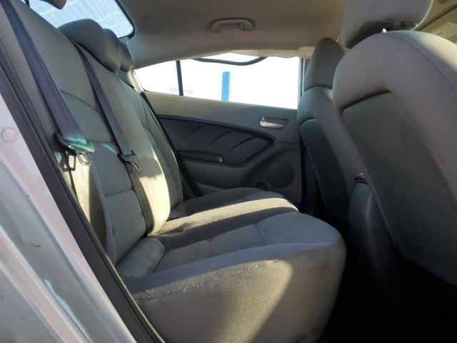 Photo 10 from auction – 2017 KIA FORTE LX with VIN 3KPFK4A78HE061154