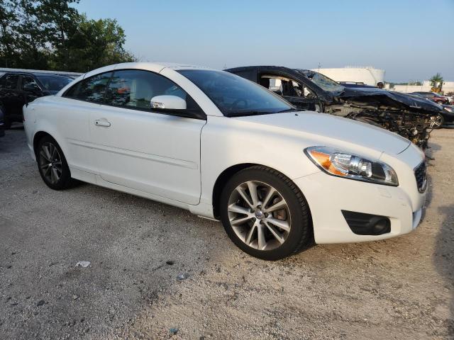 Photo 4 from auction – 2011 VOLVO C70 T5 with VIN YV1672MC1BJ108804