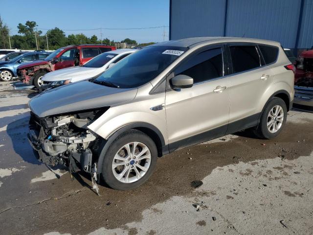 FORD ESCAPE SE 2017 z numerem VIN 1FMCU0GD4HUC63036 - Zdjęcie z aukcji