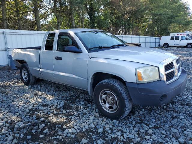 Photo 4 from auction – 2006 DODGE DAKOTA ST with VIN 1D7HW22K66S716755