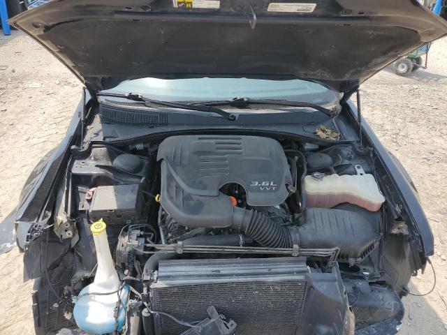 Photo 11 from auction – 2017 CHRYSLER 300C with VIN 2C3CCAKG2HH565642