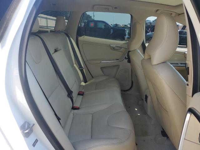 Photo 11 from auction – 2016 VOLVO XC60 T5 PL with VIN YV440MDM7G2822599