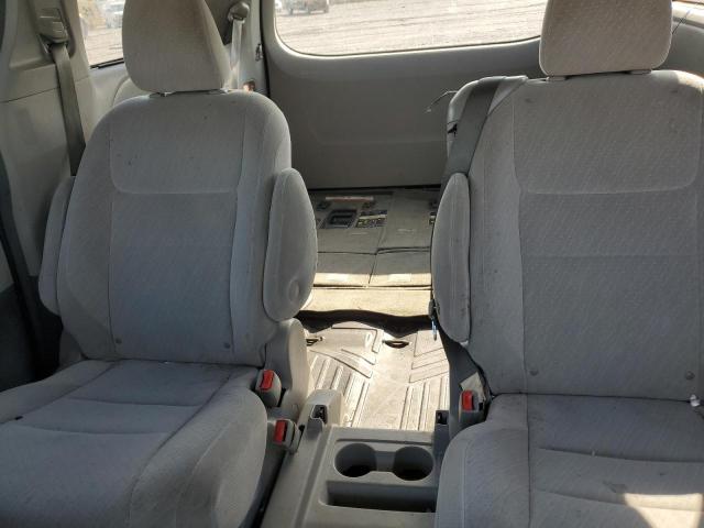 Photo 10 from auction – 2017 TOYOTA SIENNA LE with VIN 5TDKZ3DC5HS825237