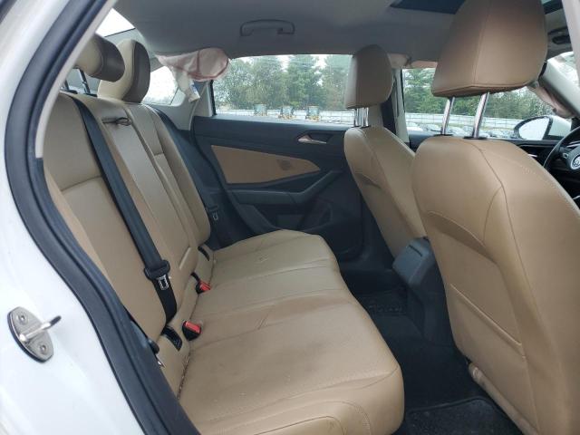 Photo 10 from auction – 2019 VOLKSWAGEN JETTA SEL with VIN 3VWE57BU4KM064121