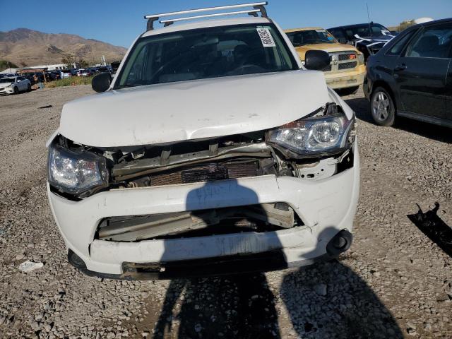 Photo 5 from auction – 2014 MITSUBISHI OUTLANDER with VIN JA4AD2A35EZ007214