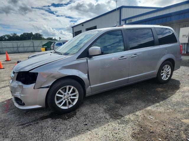 DODGE GRAND CARA 2018 with VIN 2C4RDGCGXJR253640 - Photo from auction