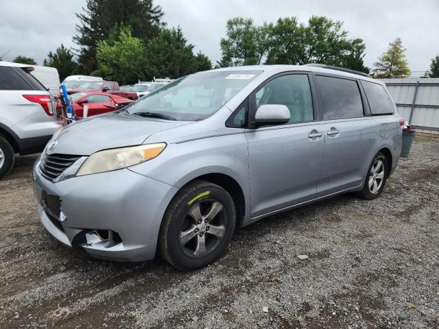 TOYOTA SIENNA LE 2011 with VIN 5TDKK3DC1BS043531 - Photo from auction