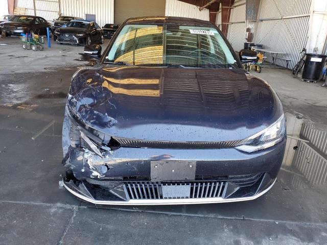 Photo 5 from auction – 2023 KIA EV6 LIGHT with VIN KNDC34LA6P5602172