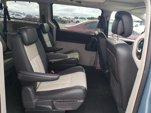 Photo 11 from auction – 2010 CHRYSLER TOWN & COU with VIN 2A4RR8DX0AR494185