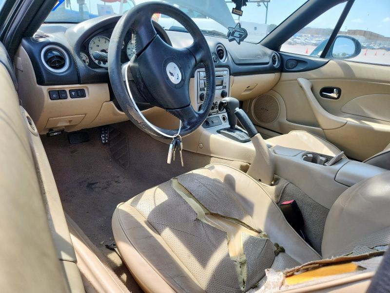 Photo 8 from auction – 2004 MAZDA MX-5 MIATA with VIN JM1NB353740409400