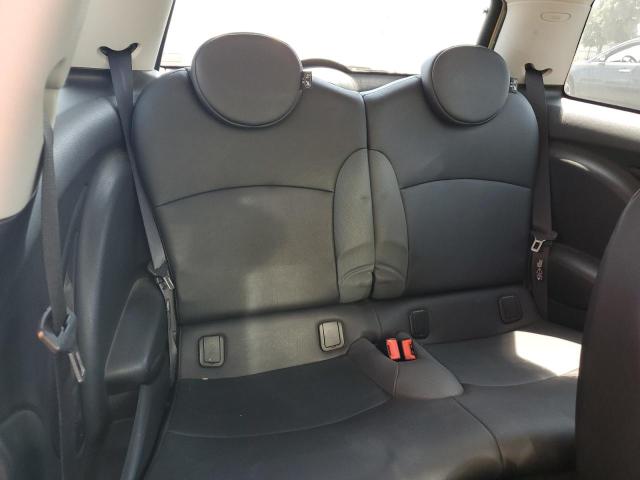 Photo 10 from auction – 2010 MINI COOPER with VIN WMWMF3C58ATZ64612