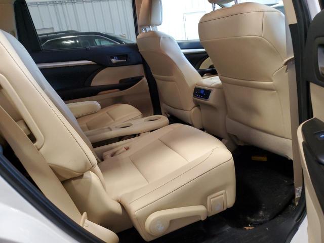 Photo 11 from auction – 2019 TOYOTA HIGHLANDER with VIN 5TDKZRFH7KS329522