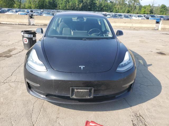 Photo 5 from auction – 2018 TESLA MODEL 3 with VIN 5YJ3E1EBXJF090484