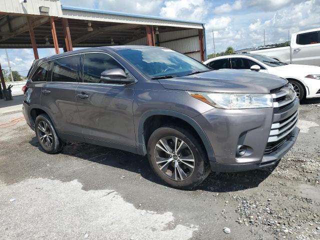 Photo 4 from auction – 2019 TOYOTA HIGHLANDER with VIN 5TDZARFH9KS046965