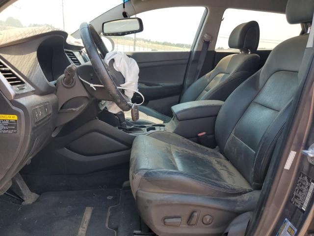Photo 7 from auction – 2017 HYUNDAI TUCSON LIM with VIN KM8J33A42HU451557