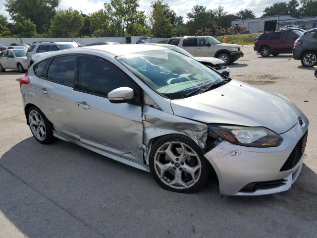 Photo 4 from auction – 2014 FORD FOCUS ST with VIN 1FADP3L90EL168855